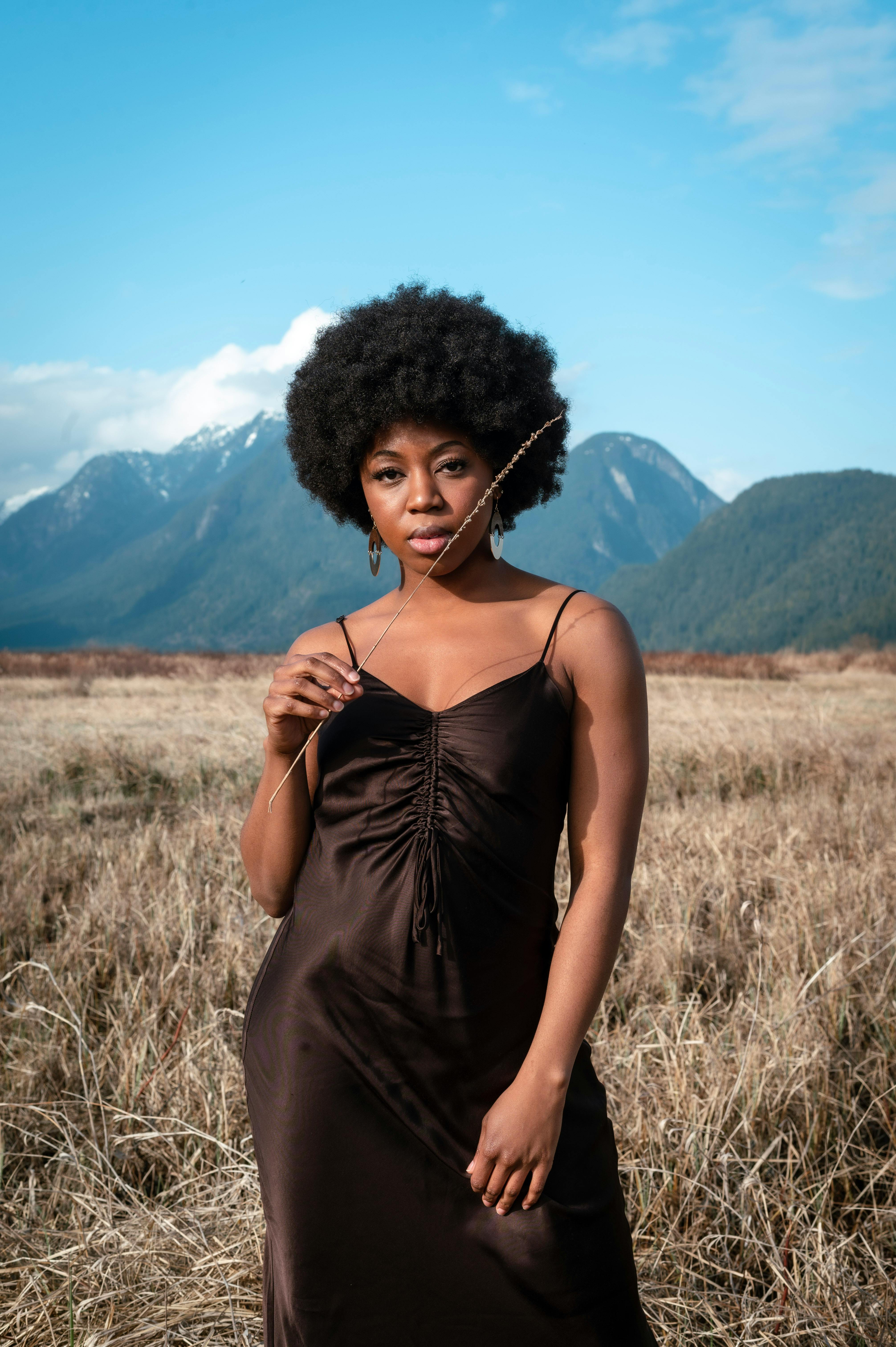 热播推荐影片海报图 1